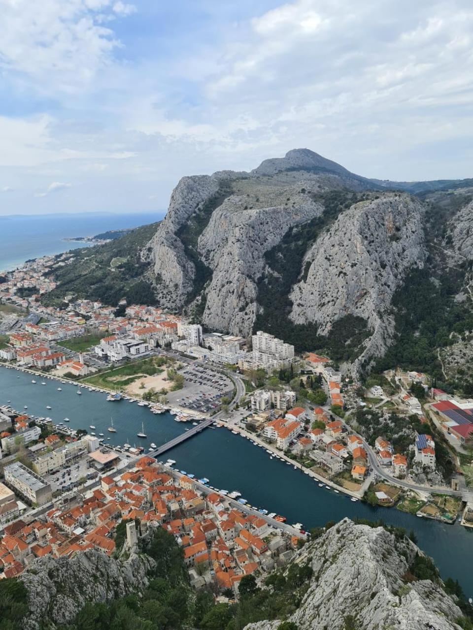 Apartment Emmi Omiš Εξωτερικό φωτογραφία